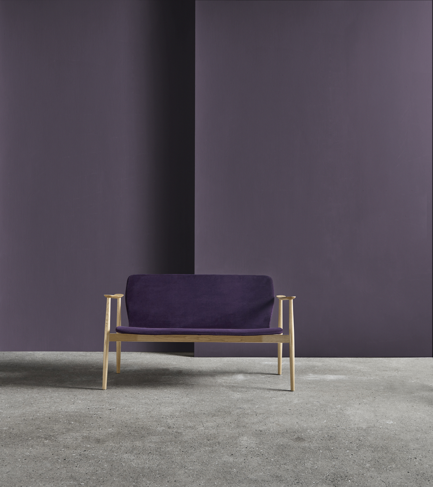 Magnus Olesen, Butterfly Classic Sofa