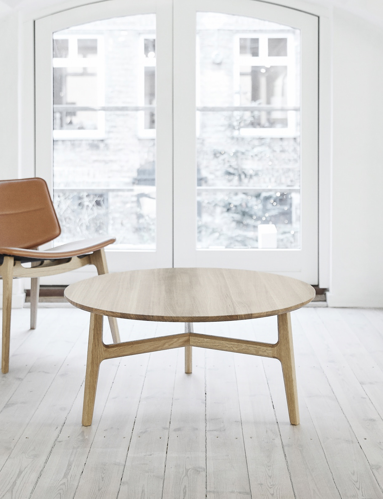 Magnus Olesen, Freya Coffee Table