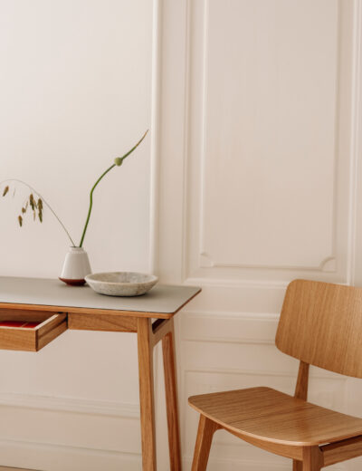 Magnus Olesen, Freya Desk